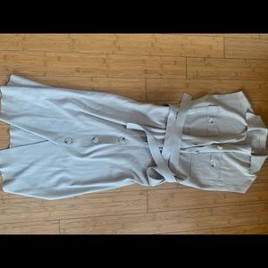 ELIE TAHARI Beautiful Sleeveless Dress